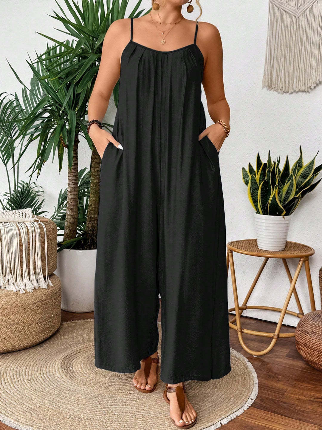 Dame luftig Jumpsuit med smalle spaghetti stropper og sidelommer Skovae