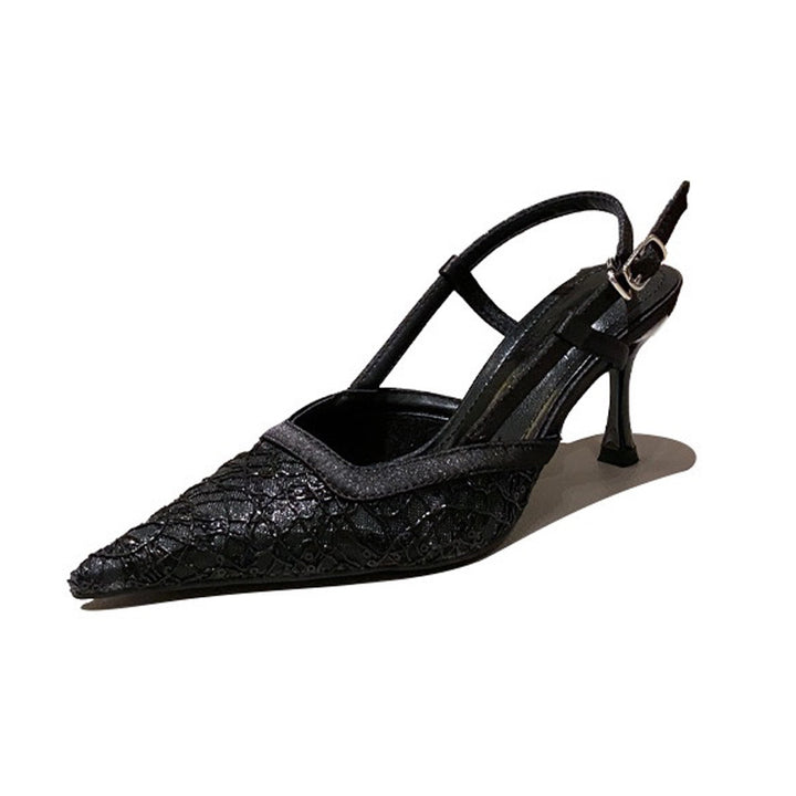 Dame Slingback Pumps med filigran spidsemønster og glitrende finish Stilla