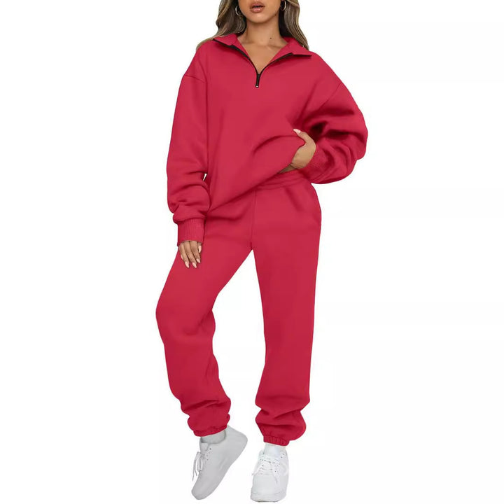 Kvindernes komfortable sæt med sweatpants med moderne ståkrave og kengurulomme Skovae