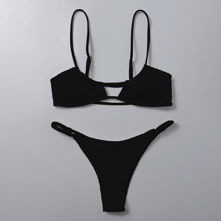 Dame Triangel-Bikini med innovativt cut-out design Skovae