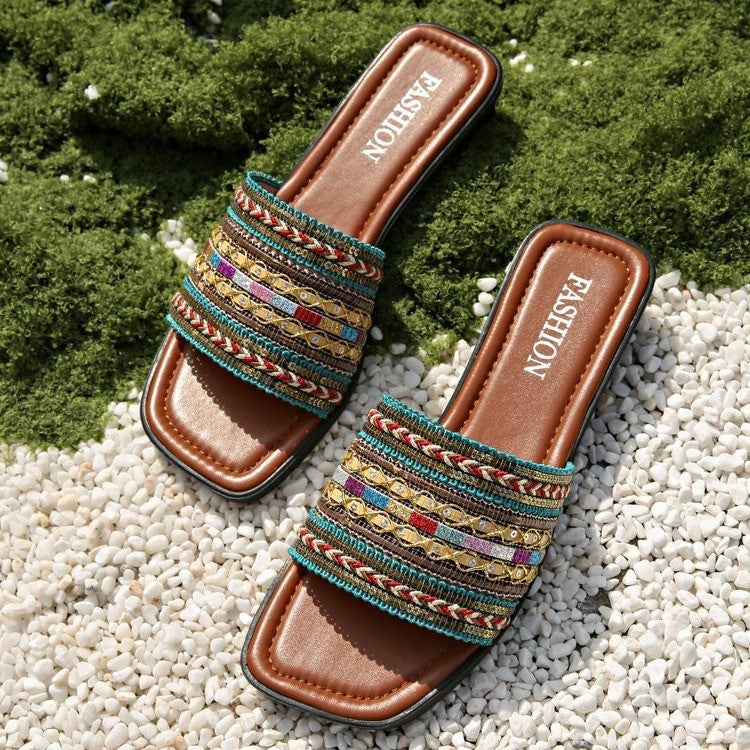 Dame Lukket Pantoletten med farverigt Bead-Design og komfortabel sål Stilla