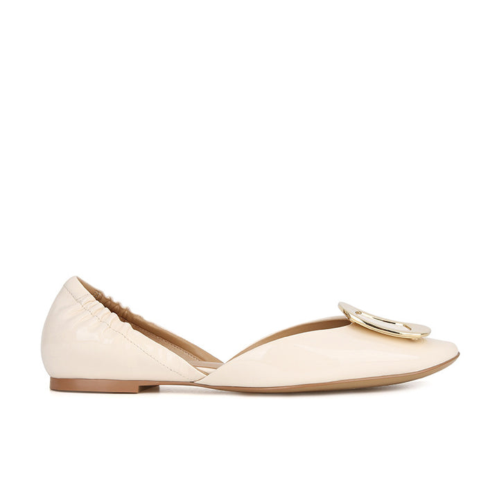 Dame Ballerina med elegant accent Stilla