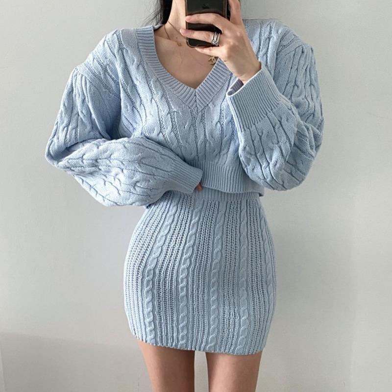 Dame V-hals Kabelstriktrøje og Bodycon Skørt Sæt Stilla
