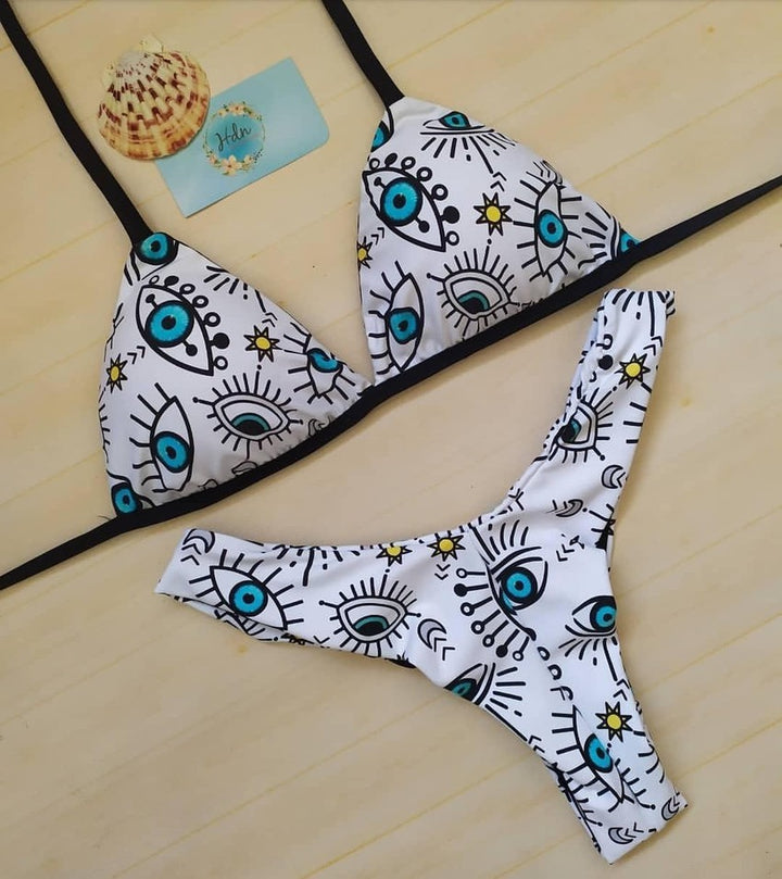 Dame Triangel-Bikini med iøjnefaldende grafikdesign Skovae
