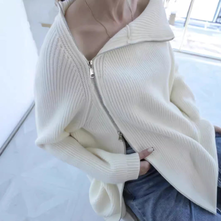Dame afslappet strikpullover med asymmetrisk lynlås og stor krave Stilla