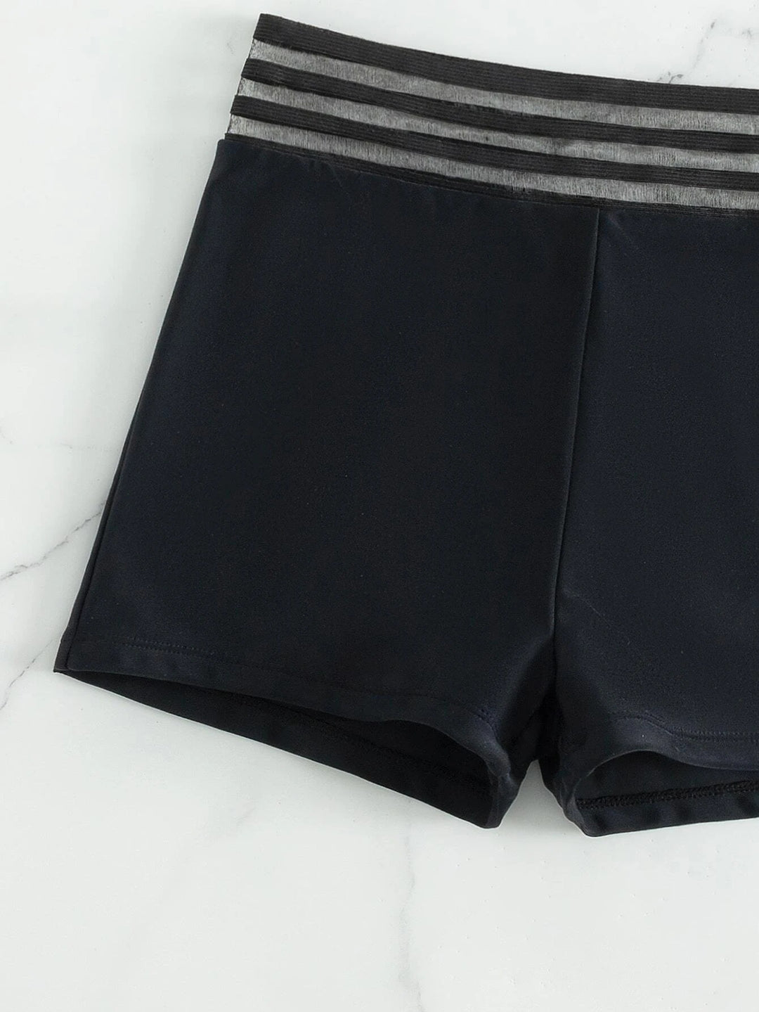 Damer Sporty Badedragt med Netdetaljer Skovae