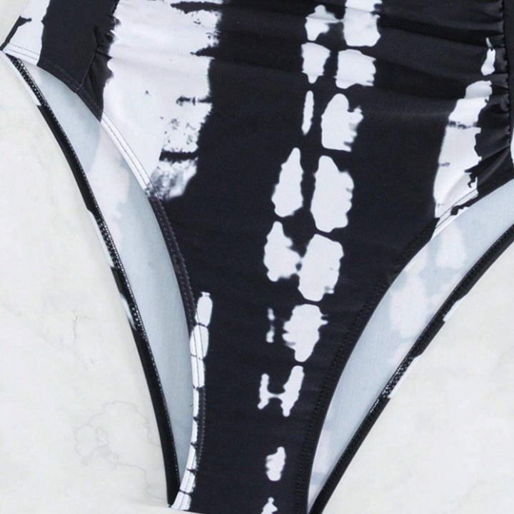 Dame Én-delt Badedragt med moderne Bustier-design og sidelægningsdetaljer Stilla