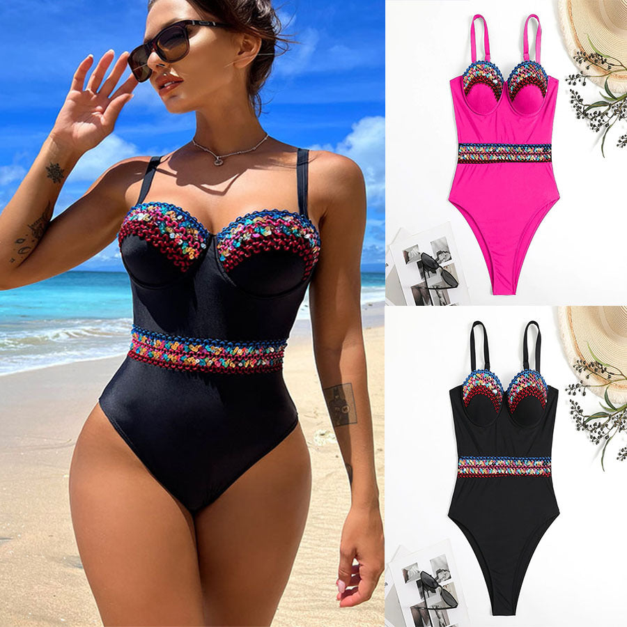 Dame one-piece badedragt med glitrende overdel og figursyet snit Stilla