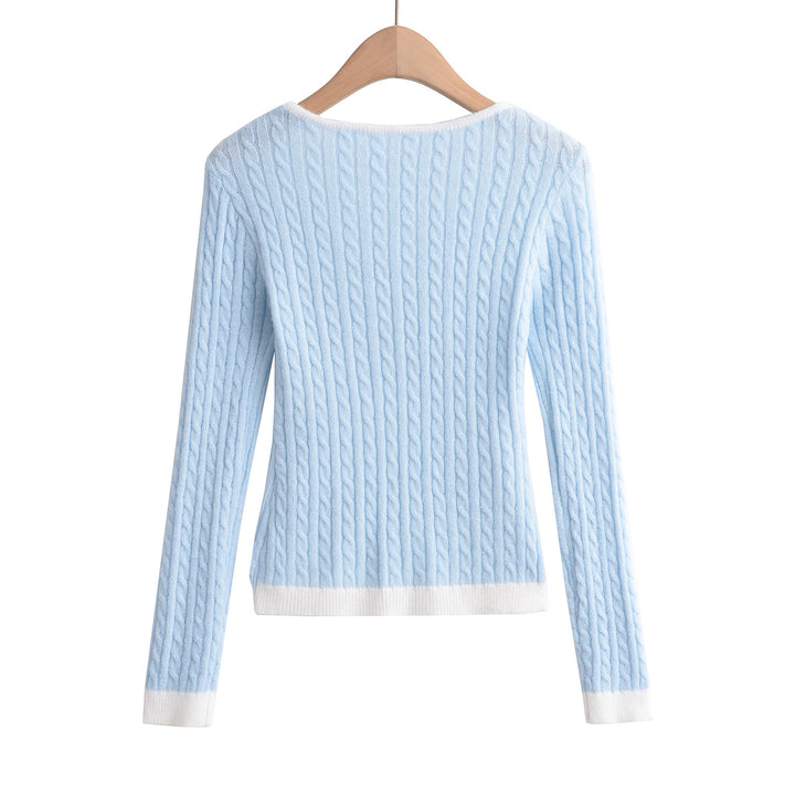 Dame strikpullover med gennemgående knapdesign og modeorienterede ribstrikdetaljer Stilla