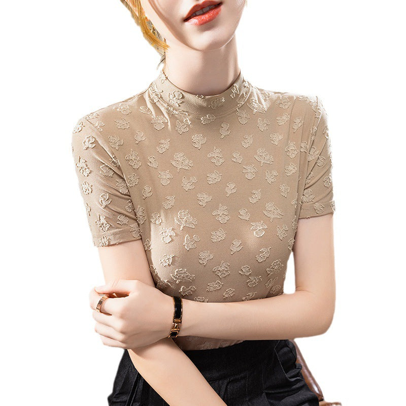 Dame Kortærmet T-shirt med elegant 3D-blomsterprint og tætsiddende snit Stilla