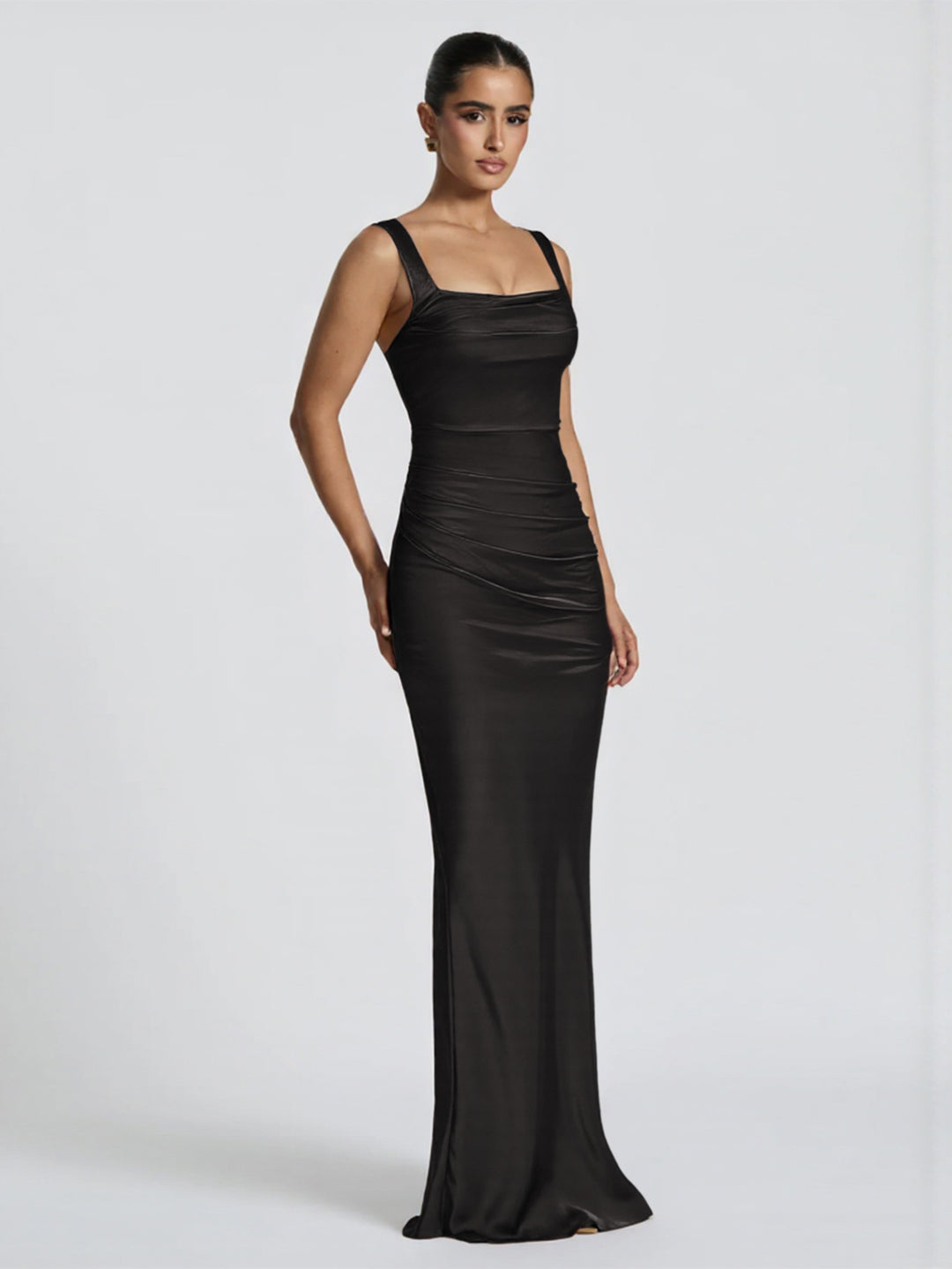 Dame Elegant Satin-Maxi-Kjole med figursamlende Design Skovae
