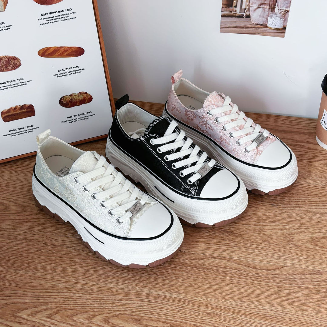 Dame Sneakers med blomstret design og dæmpende plateau sål Stilla