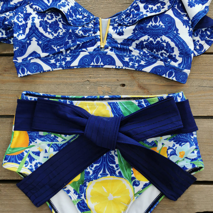 Dame Bikini-sæt med raffineret flæsedesign og elegant taljebånd Stilla
