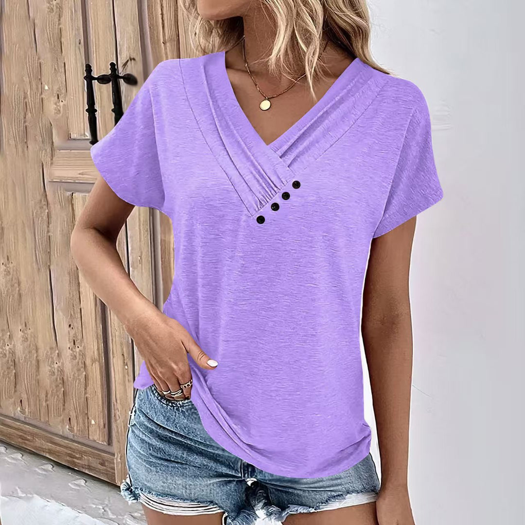 Dame T-shirt med V-udskæring og moderne knapper Stilla