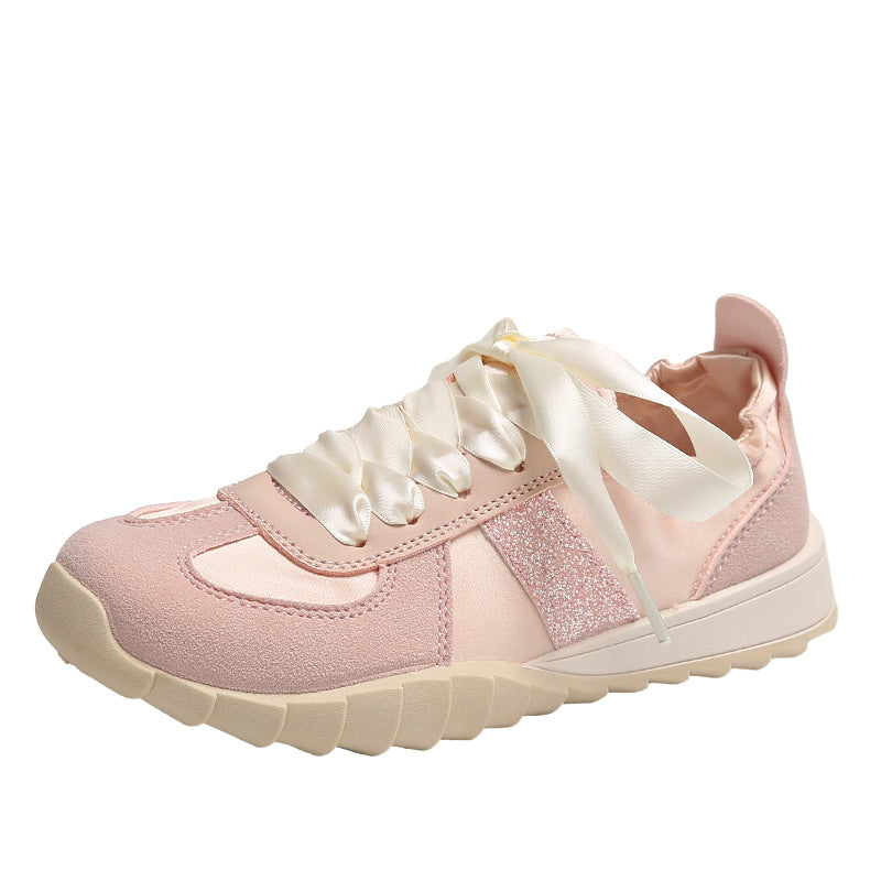 Dame Sporty Sneakers med justerbare satinbånd og åndbar overfladestruktur Stilla