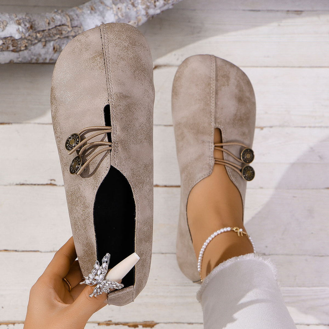 Dame loafers med mode slip-design og dekorative knapdetaljer Stilla