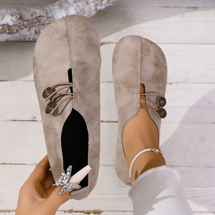 Dame loafers med mode slip-design og dekorative knapdetaljer Stilla