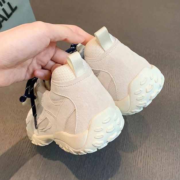 Dame Sporty Sneakers med åndbart overmateriale og skridsikker sål Stilla