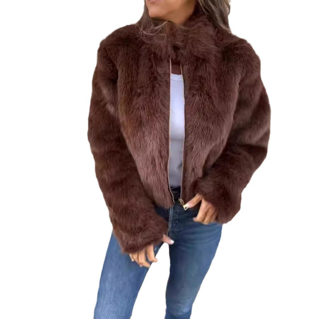 Dame kunstpelsjakke med høj krave og zip-up design Stilla