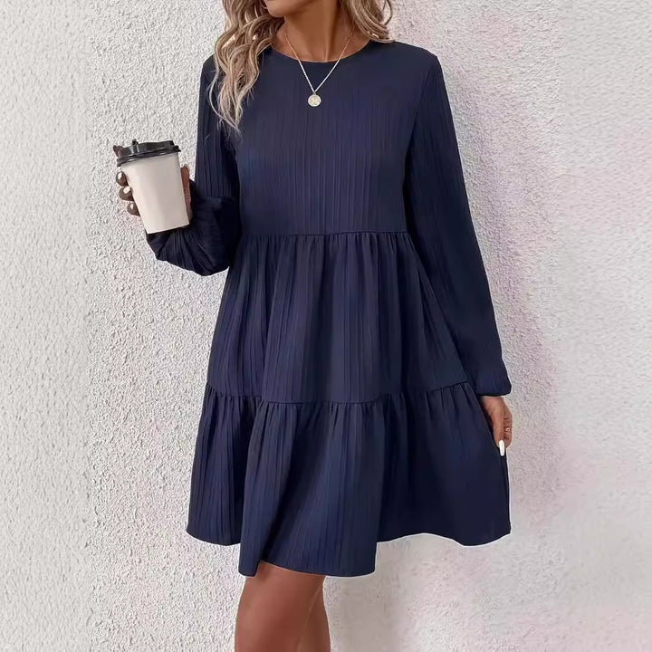 Dame trendy midi-kjole med plissering og flydende snit Stilla