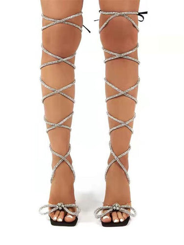 Dame Glamourøse Sandaler med glitrende remdesign og transparent blokhæl Stilla