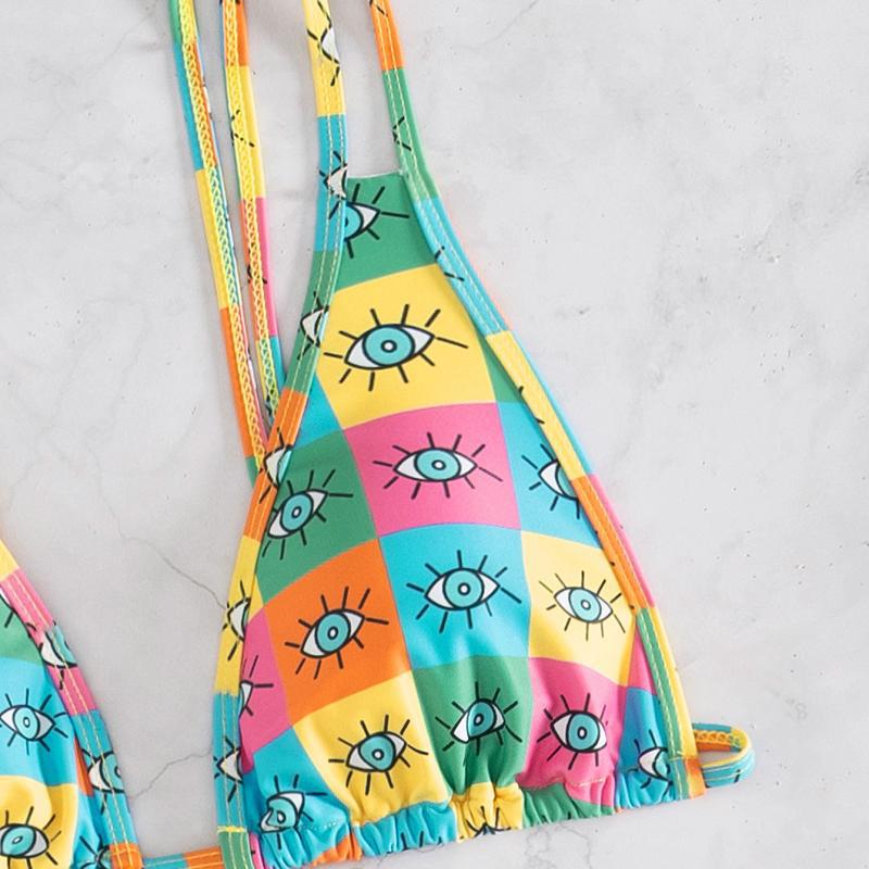 Dame Triangel-Bikini med iøjnefaldende grafisk design Skovae