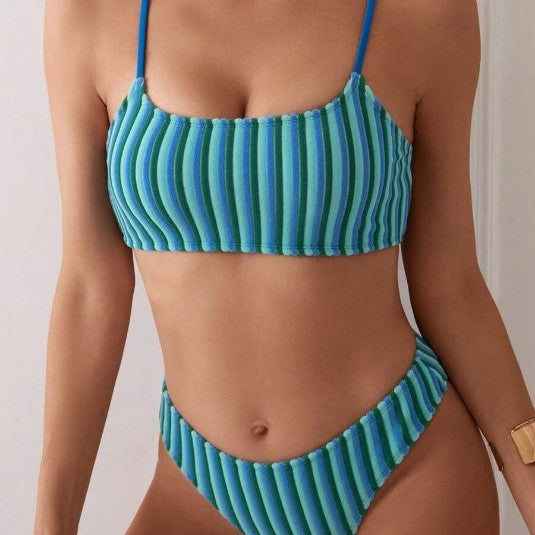 Dame Bikini-sæt med stilfulde striber og justerbare stropper Stilla