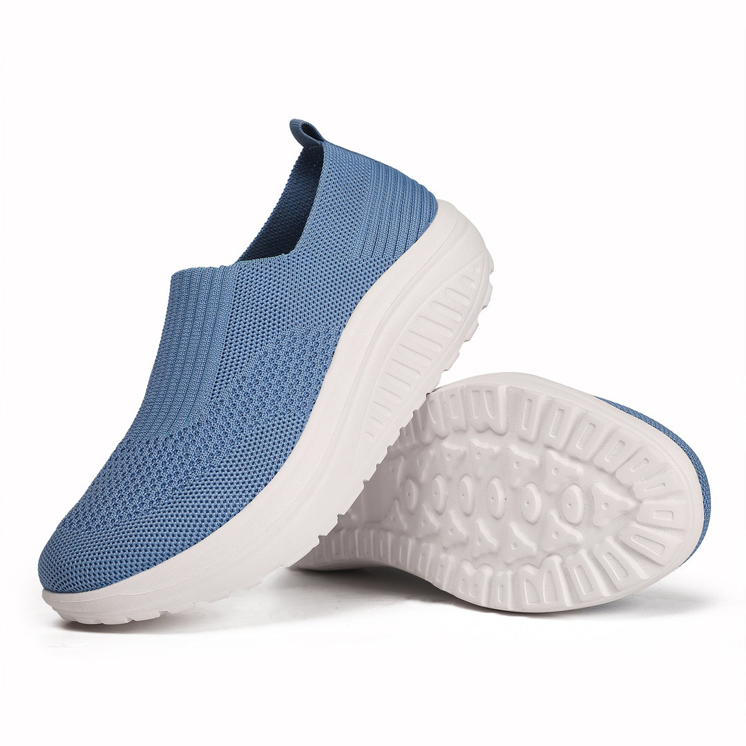 Dame nan Slip-On-strikskotype med elastisk indgang og viskoelastisk komfortsål Skovae