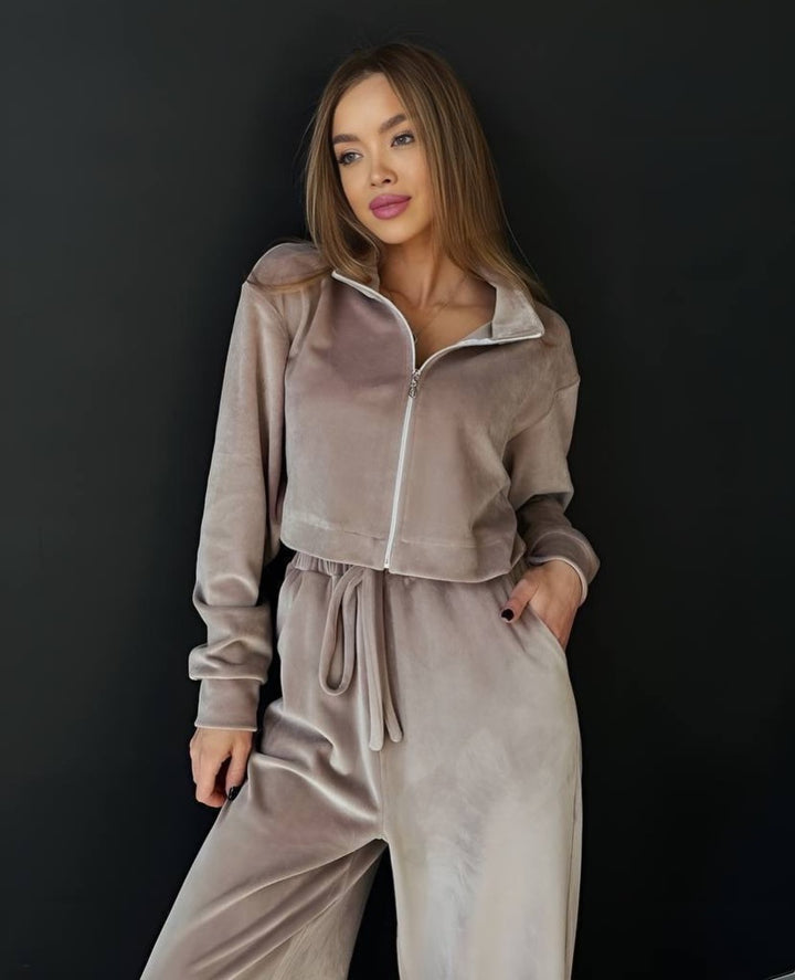 Kvinders sporty cropped sweatshirt og behagelige palazzo bukser sæt Skovae