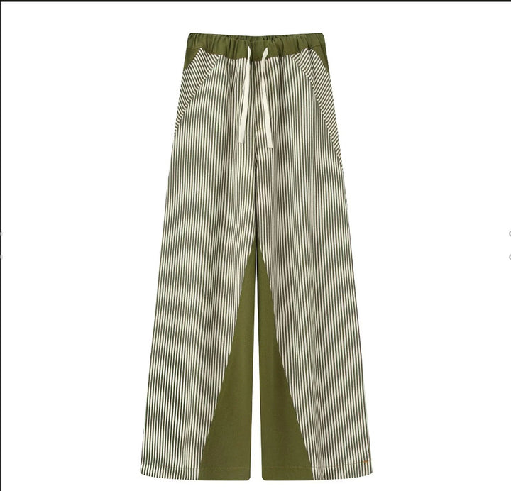 Dame bred stribepants med elastisk talje og praktiske lommer Stilla