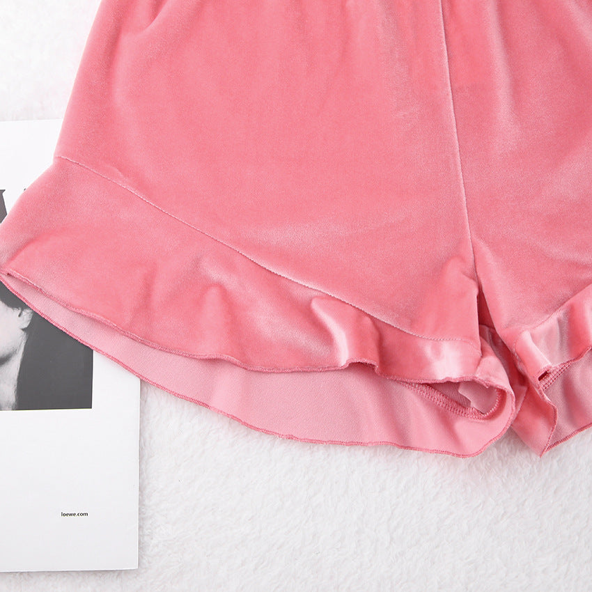 Dame Satin Pyjama-sæt med justerbare spaghetti-stropper og delikate flæse-detaljer Stilla