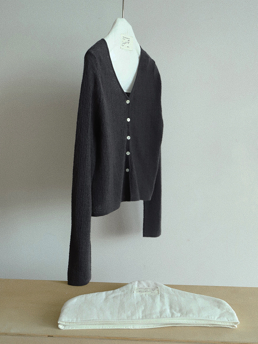 Dame tidløs V-hals strik cardigan med knapper Stilla