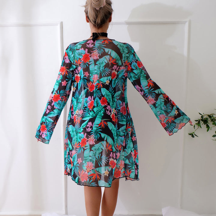 Dame Strandkimono med blomsteroprindelse og elegant snit Stilla