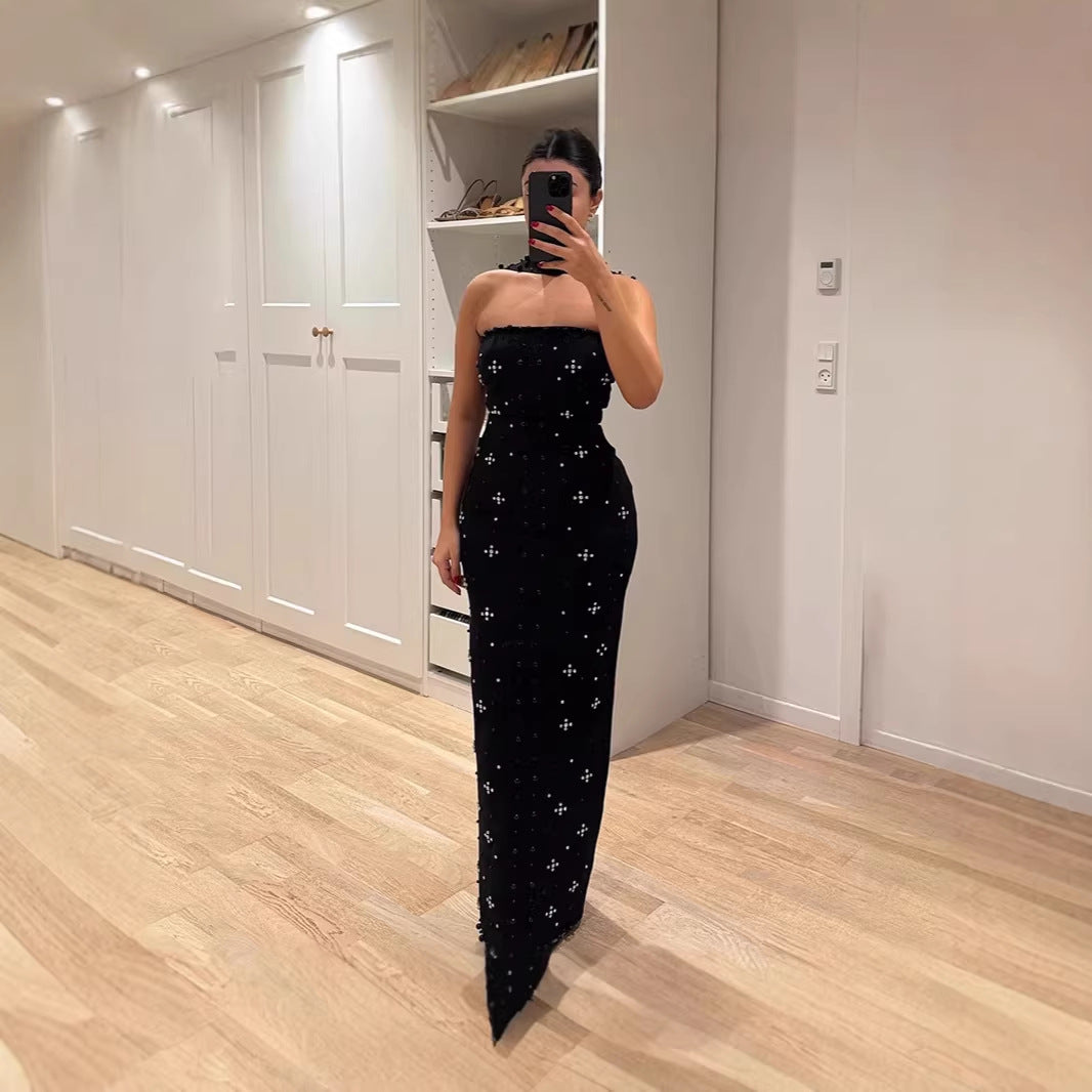 Dame Couture Maxikjole med glitrende paljetter og strapless design Skovae