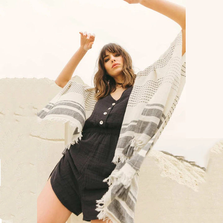 Dame Woven Strandponcho med frynset accenter Stilla