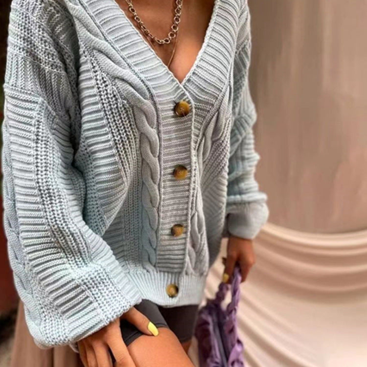 Dame cardigan med dyb V-hals og store knapper Stilla