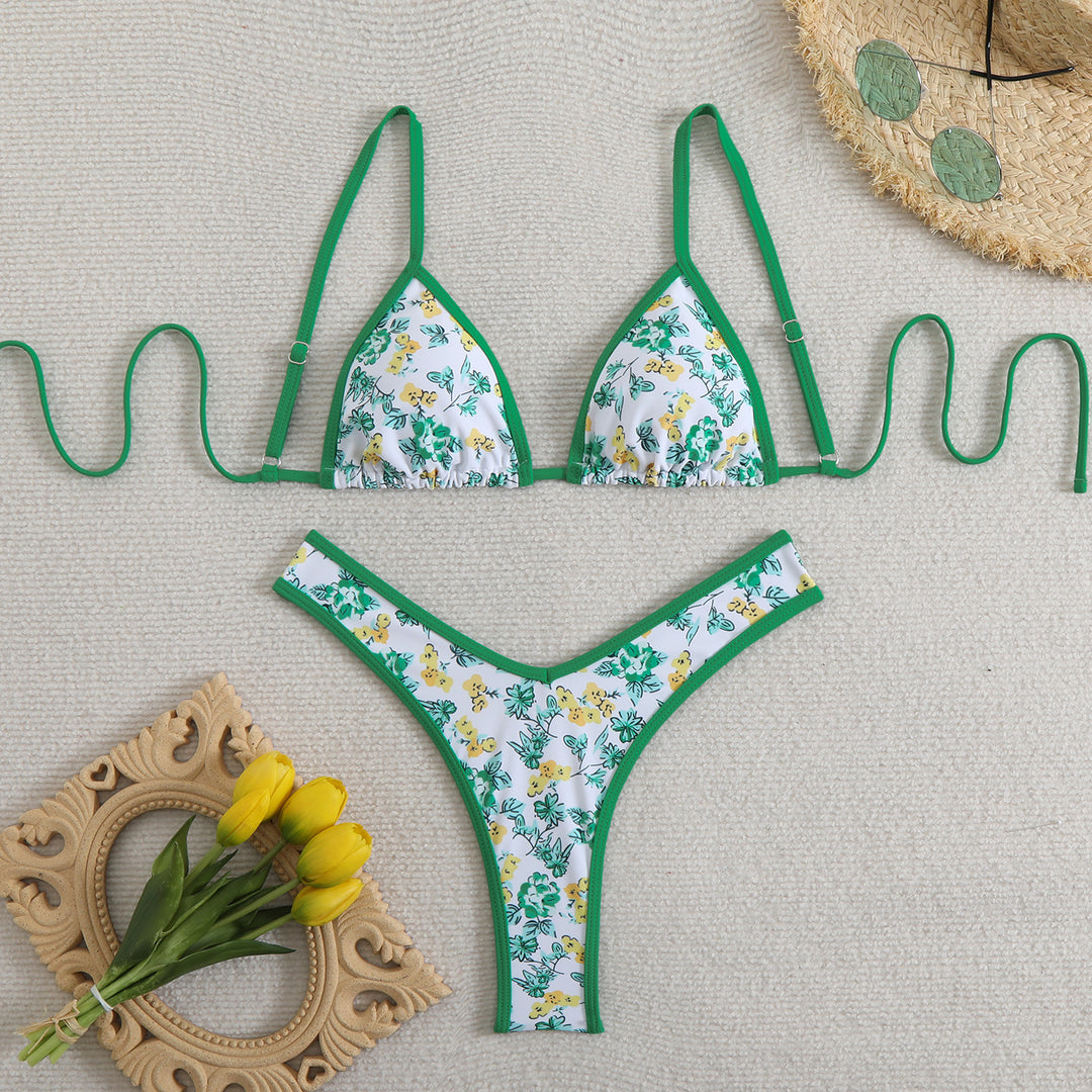 Dame triangel-bikini med floralt design og justerbare stropper Skovae