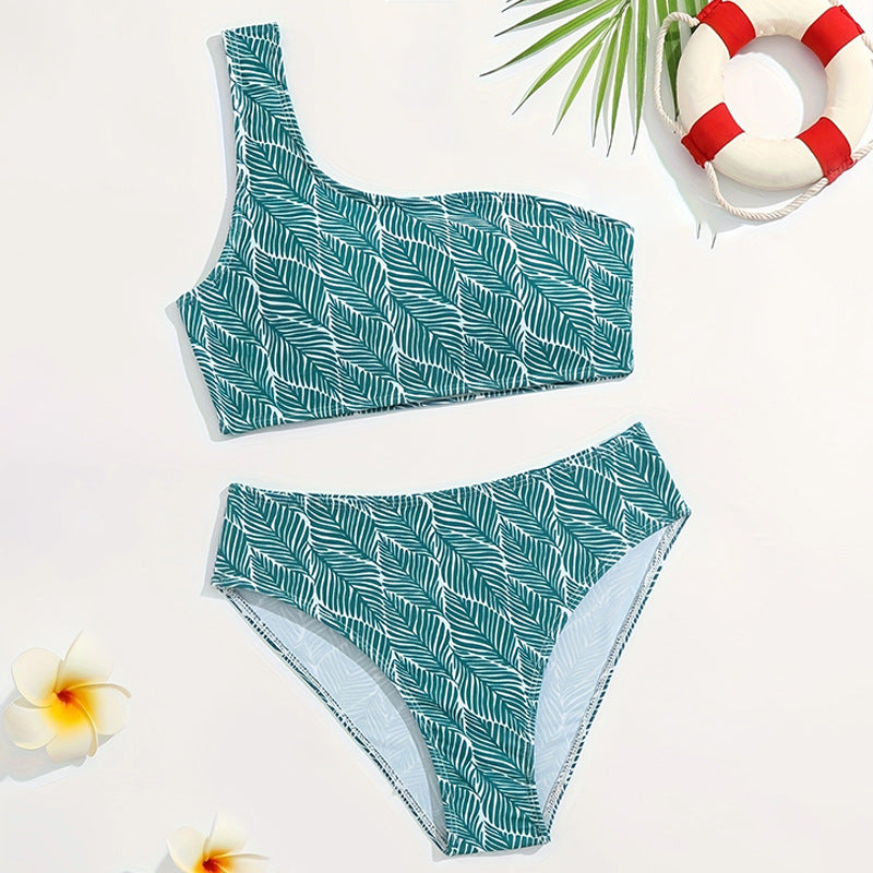 Dame to-delt bikini med asymmetrisk strop mønster og elegant palmetryk Stilla