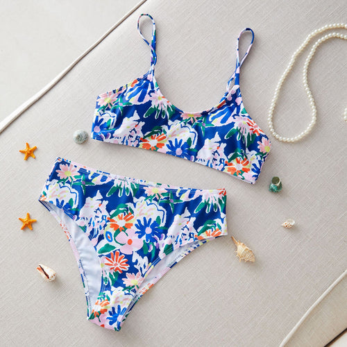 Dame bikini sæt med blomsterdesign og justerbare stropper Stilla