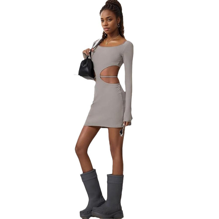 Kvinder Cut-Out Mini Kjole med Lange Ærmer og Figur-omfavnende Design Stilla