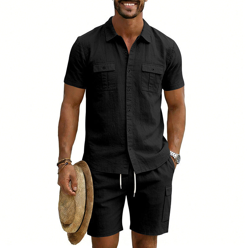 Herrer nan sommerligt fritids-sæt i bomulds-linnedmix med kortærmet skjorte og cargo-shorts Skovae