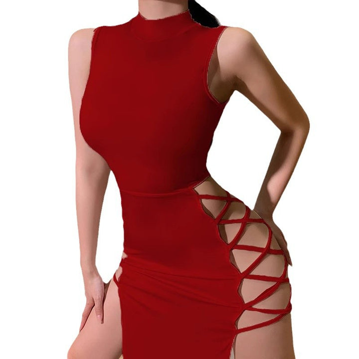 Dame Minikjole med elegante cut-out-detaljer og højtstående krave Skovae