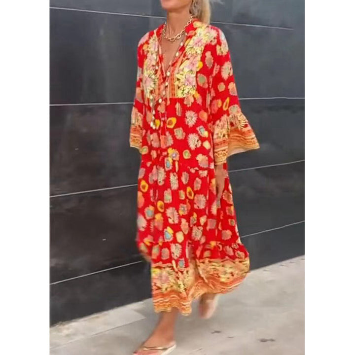 Dame nan luftig kaftan-midikjole med folkloreinspireret båndtryk, V-udskæring, kvastbånd og flæseklokkeærmer Skovae