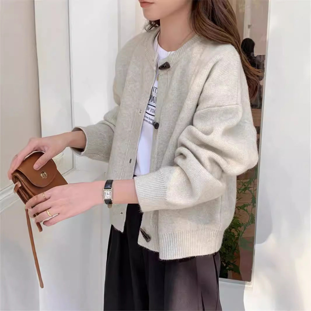 Kvinders cardigan med elegante knapdetaljer Stilla