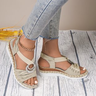 Dame Wedge-sandaler med luksuriøs remdesign og ergonomisk fodseng Stilla