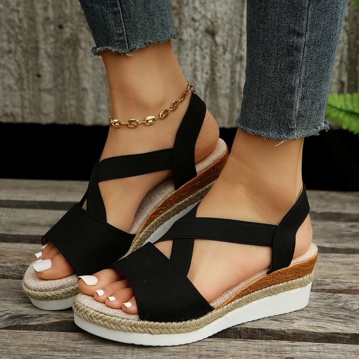 Dame Wedge-sandaler med moderne snit og komfortabelt fodseng Stilla