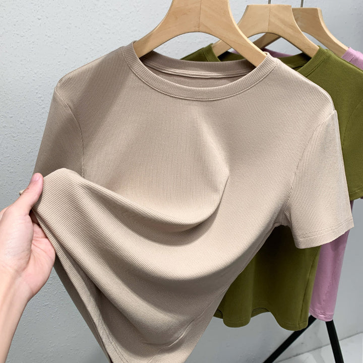 Dame Basic T-Shirt lavet af kvalitets ribmateriale med figursyget snit Stilla