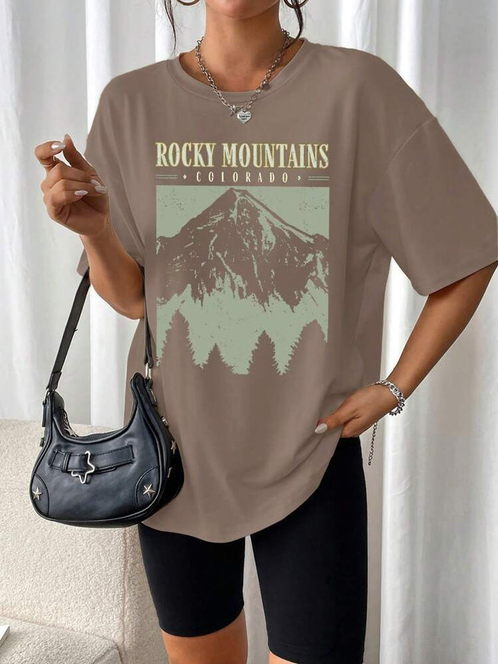 Dame Grafik T-shirt med bjergmotiv og løs pasform Stilla