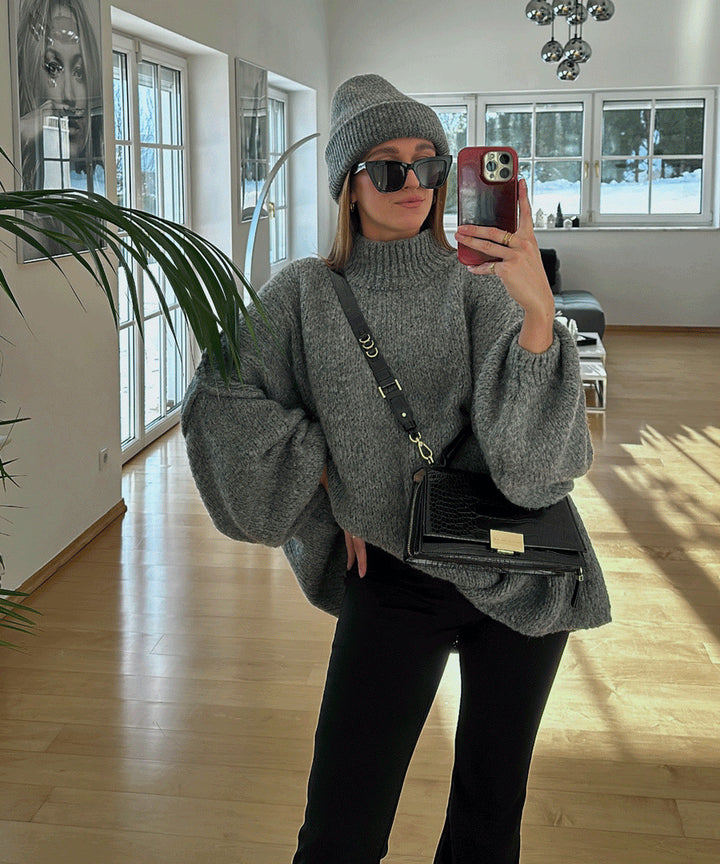 Kvinders oversized strikket sweater med en hyggelig pasform og moderne ærmer Stilla