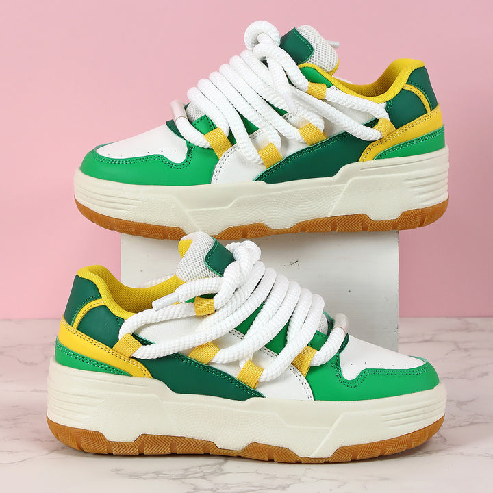 Dame Sporty Plateau-Sneakers Stilla